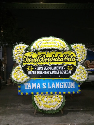 Papan Bunga Duka di Seluma Barat